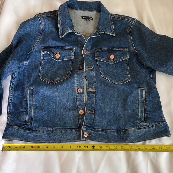 Like new J Crew Mercantile jean jacket. Size XL. - Picture 7 of 10